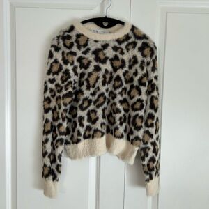 Zara Leopard Print Crew Neck Faux Fur Fuzzy Sweater Small